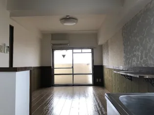 プエンテスール【3階】の居間