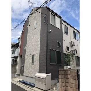 東京都世田谷区三軒茶屋1【アパート】の外観