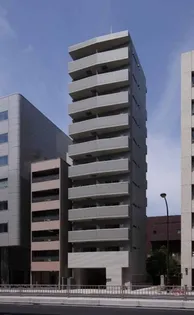 東京都港区三田3【マンション】の外観