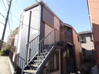 フラット2【1階】の外観