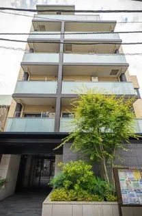 IBIS市ヶ谷【1階】の外観