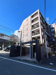 ドルフ町田【2階】の外観