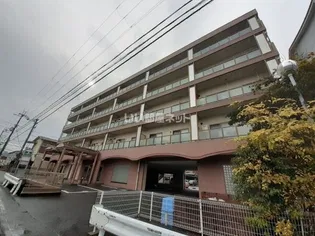 シルフアスカの外観