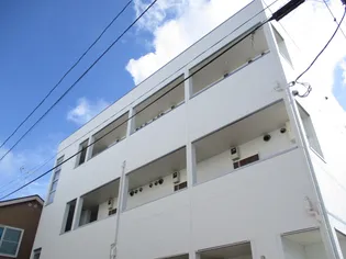 RAG DOLL【1階】の外観