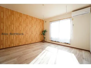 ルチェーレ愛野IIの画像