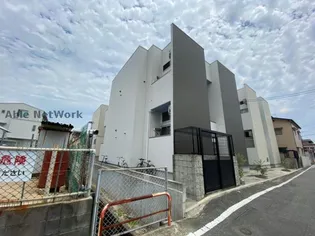 イーナ島崎の画像