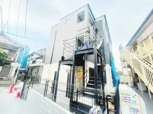 アステロイ綾瀬の画像