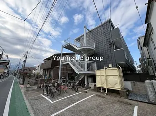 リエス伊勢原【3階】の外観