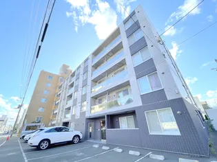 トラストコートS16の画像