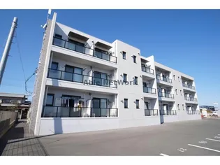 静岡県浜松市中央区根洗町【マンション】の外観