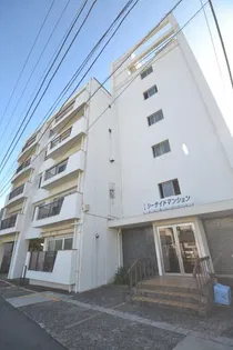 江ノ島シーサイドマンションの外観