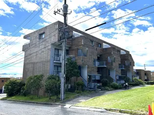 鈴が峰第2住宅18号棟【4階】の外観