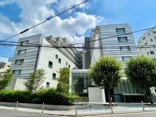 イクサージュ目黒【2階】の外観