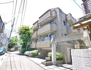 東京都新宿区北新宿3【マンション】の外観