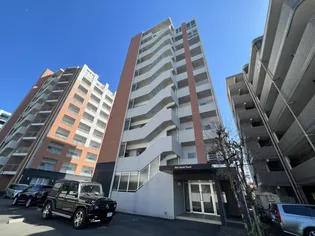 アルテサウスタワーの画像