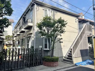 東京都中野区南台3【アパート】の外観