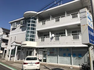 カーサ新井【2階】の外観