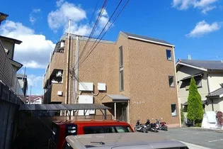 ニドムコートの画像