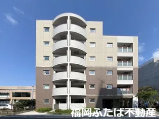 シャルマン愛知【3階】の外観