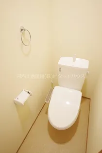 アウトリメッサ Aの内装