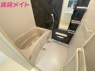 ラ・フレーズ塩浜II【2階】の風呂