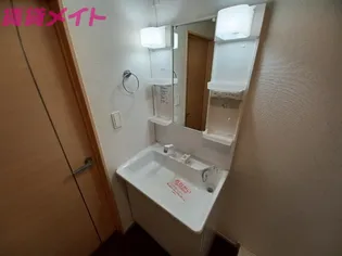 ラ・フレーズ塩浜II【2階】の内装