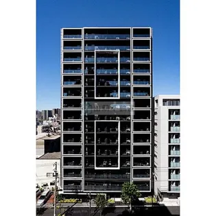 コンフォリア滝野川【6階】の外観