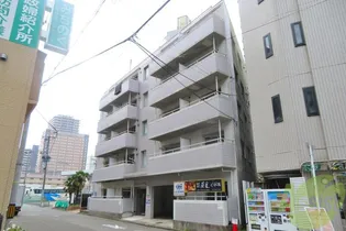 セントラルレジデンス【2階】の外観