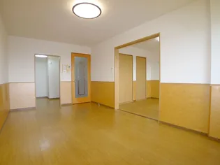 メゾン・ルシェッロ【3階】の居間