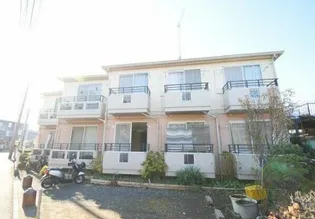 アゼリア【1階】の外観