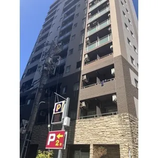 東京都港区六本木2【マンション】の外観