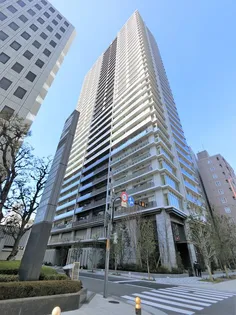 プレミストタワー靭本町【21階】の外観