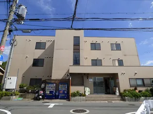 ジョイフル宇治【3階】の外観