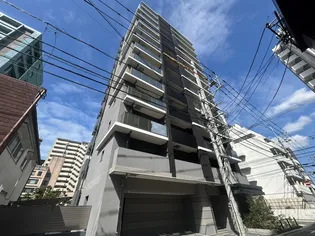 シーズンフラッツ渡辺通【6階】の外観