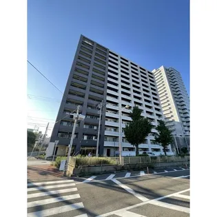 セレッソコートリバーサイドOSAKA【2階】の外観