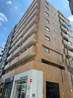 ライオンズマンション麻布【6階】の外観