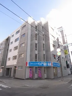 MAISON DE Aの画像