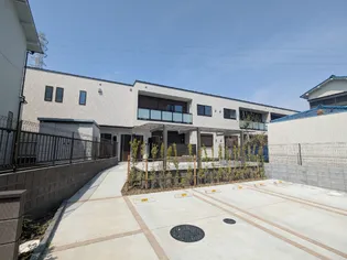 ロジェ・グランデの外観