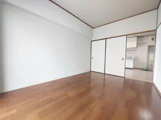 永田ハイツ【3階】の居間