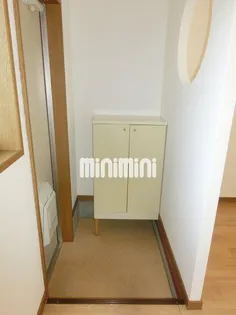 ノースヴィレッジ【1階】の玄関