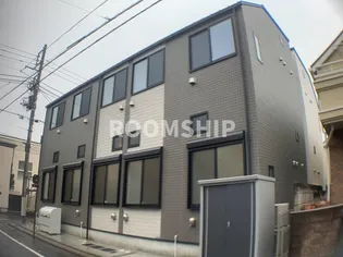 東京都新宿区西落合4【アパート】の外観