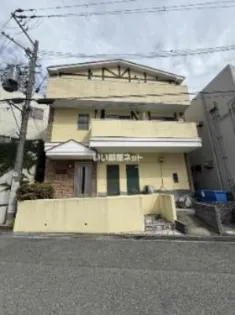 クイーンズコートの画像