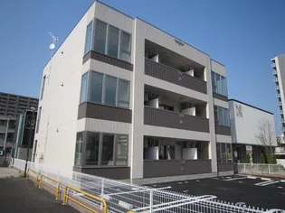 りん【3階】の外観