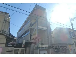 サンクスパレ西矢掛【3階】の外観