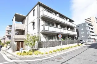 クリザンテーム【2階】の外観