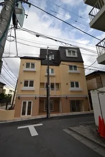 東京都中野区東中野4【マンション】の外観