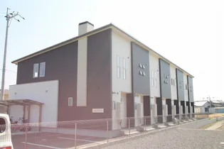 ラ イース松新町の画像