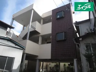 ファミーユ アイの画像