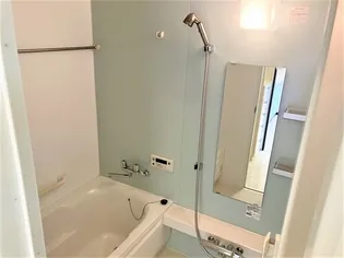 ワイズエステムコート北谷美浜センタータワー【9階】の風呂