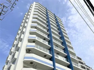 ワイズエステムコート北谷美浜センタータワー【9階】の外観